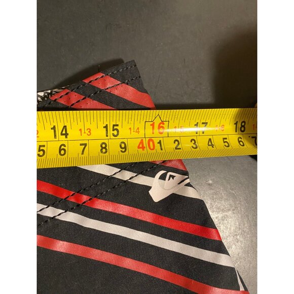 Vtg Quiksilver Board Shorts Mens 32 10" Swim Trunks Stripes Cargo Style Pocket - Picture 4 of 6